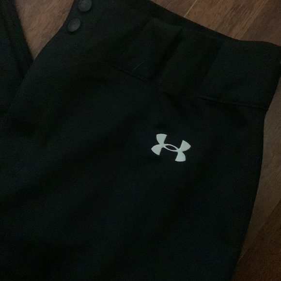 Under Armour Black XL baseball pants - Picture 2 of 4